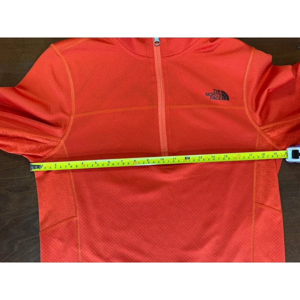 The North Face Sweater Men Small Red Long Sleeve 1/4 Zip Polyester